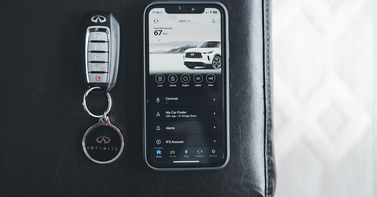 Nissan car key fob — ApexLink Garage Masters